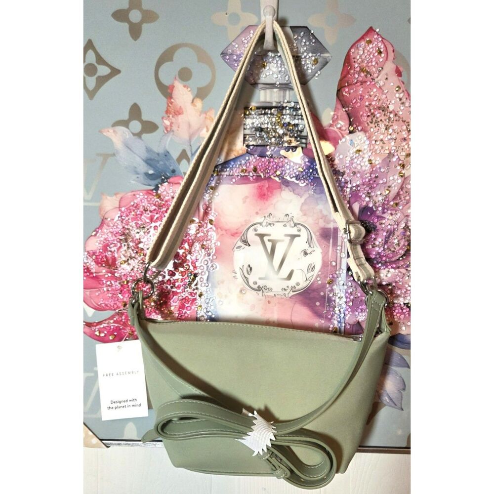 NWT Free Assembly Olive & Cream Canvas Bag – Guitar Strap & Crossbody Strap